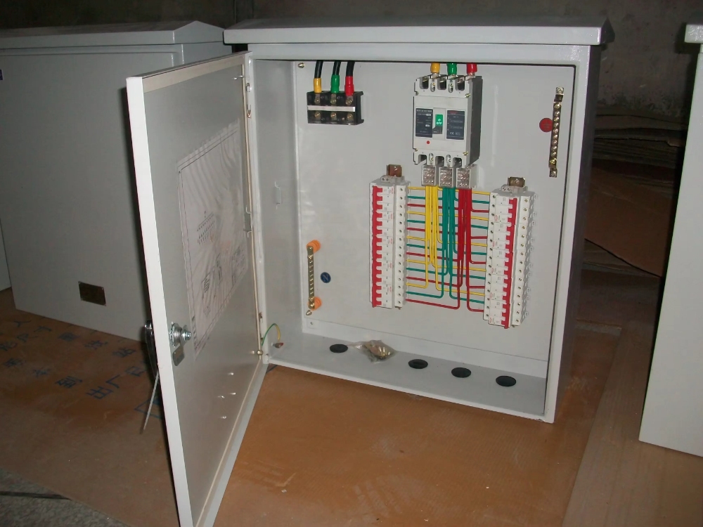 Top Low-Voltage Distribution Box Solutions: Enhance Your Electrical Systems Safely and Efficiently Top Low-Voltage Distribution Box Solutions: Enhance Your Electrical Systems Safely and Efficiently