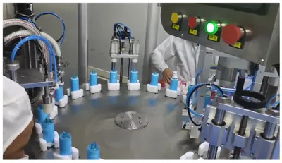 Fully Automatic Low Price Factory Selling Double - Head Rotary Water Filling Machine